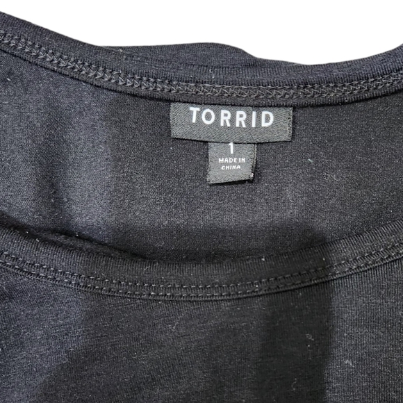 Torrid Black Cold Shoulder Pom Pom Fringe Skater Ruffle Overlay Flowy Dress 1X - Picture 8 of 9